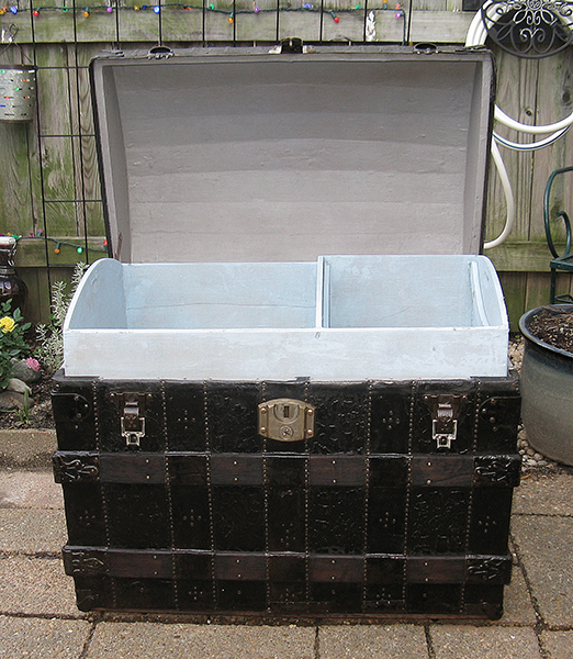 Front Final Polish Lid Open With Tray